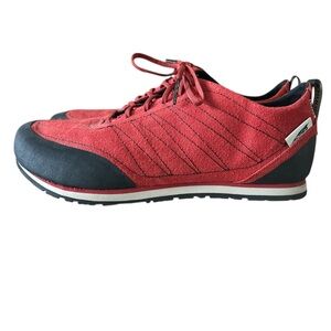 Altra Wahweap Men's Hiking Trail Outdoor Lace Up Sneakers in Red/Black - 10
